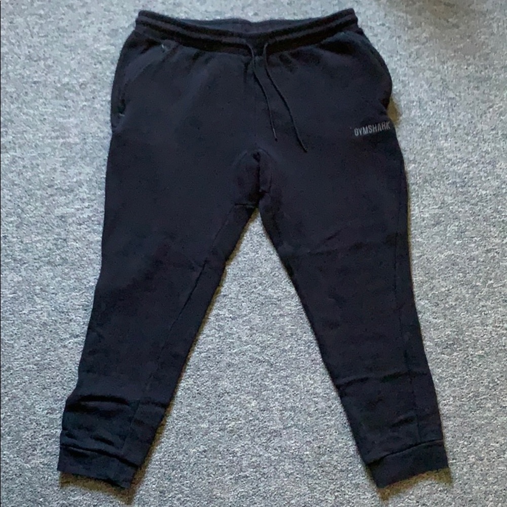 GYMSHARK all black Joggers
